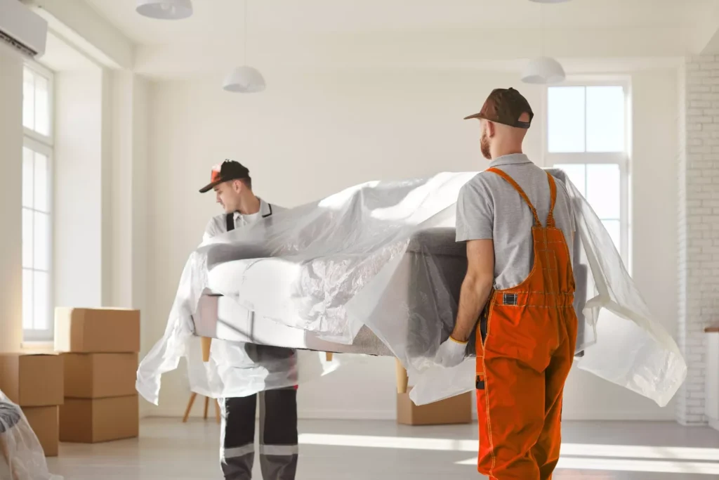 Expert villa movers in Dubai providing relocation service